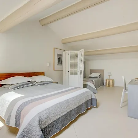 Le Bercail De Montmirail Apartment Sarrians Exterior photo