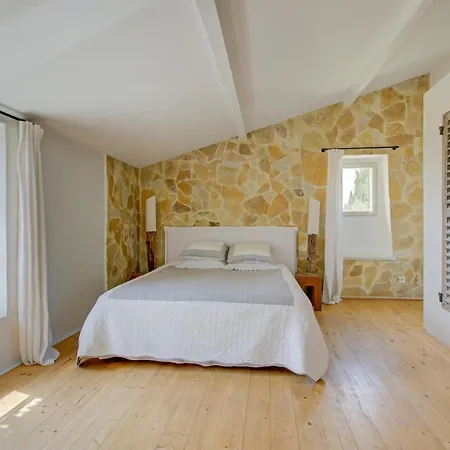 Le Bercail De Montmirail Apartment Sarrians Exterior photo