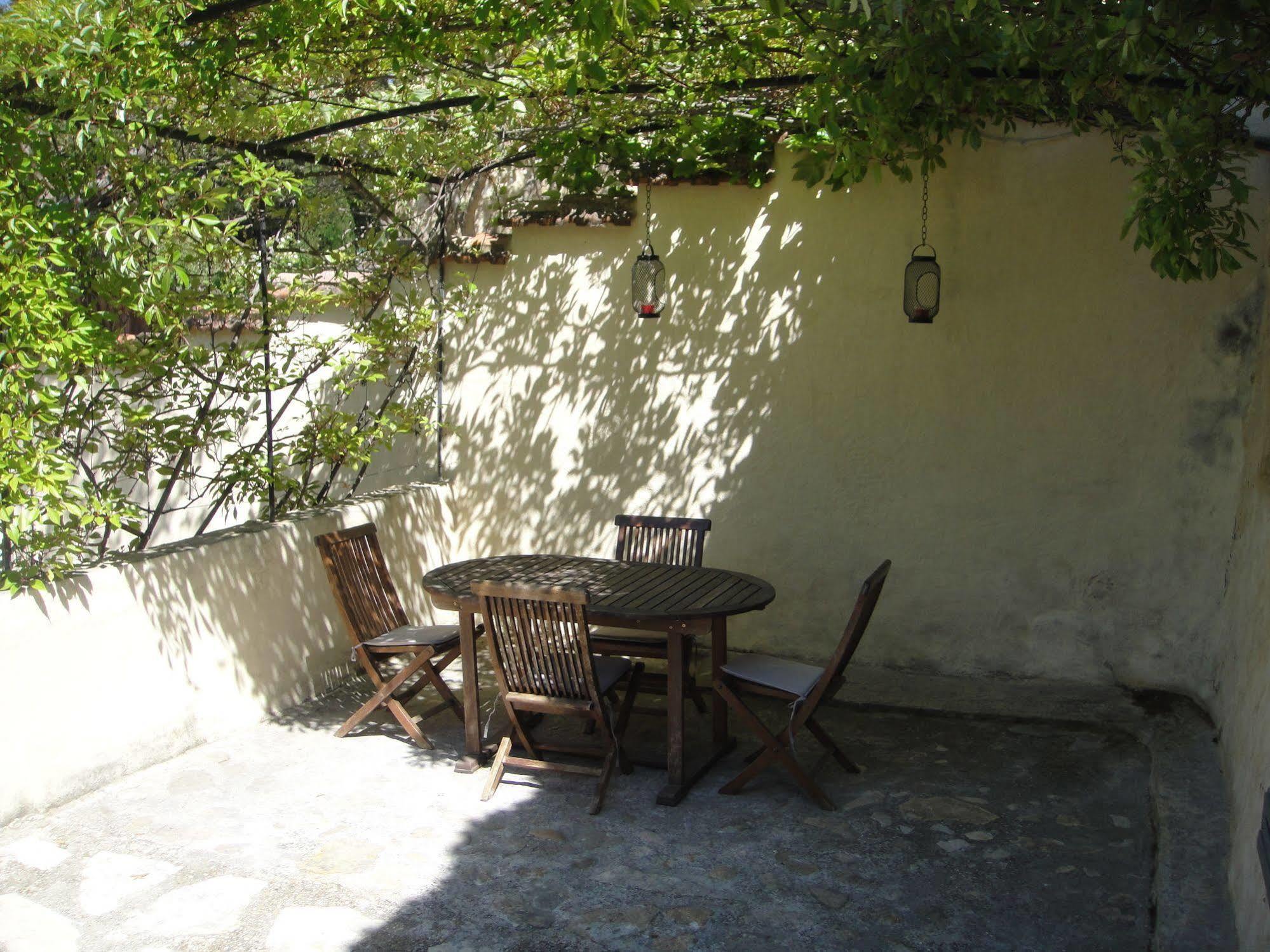 Apartment Le Bercail De Montmirail